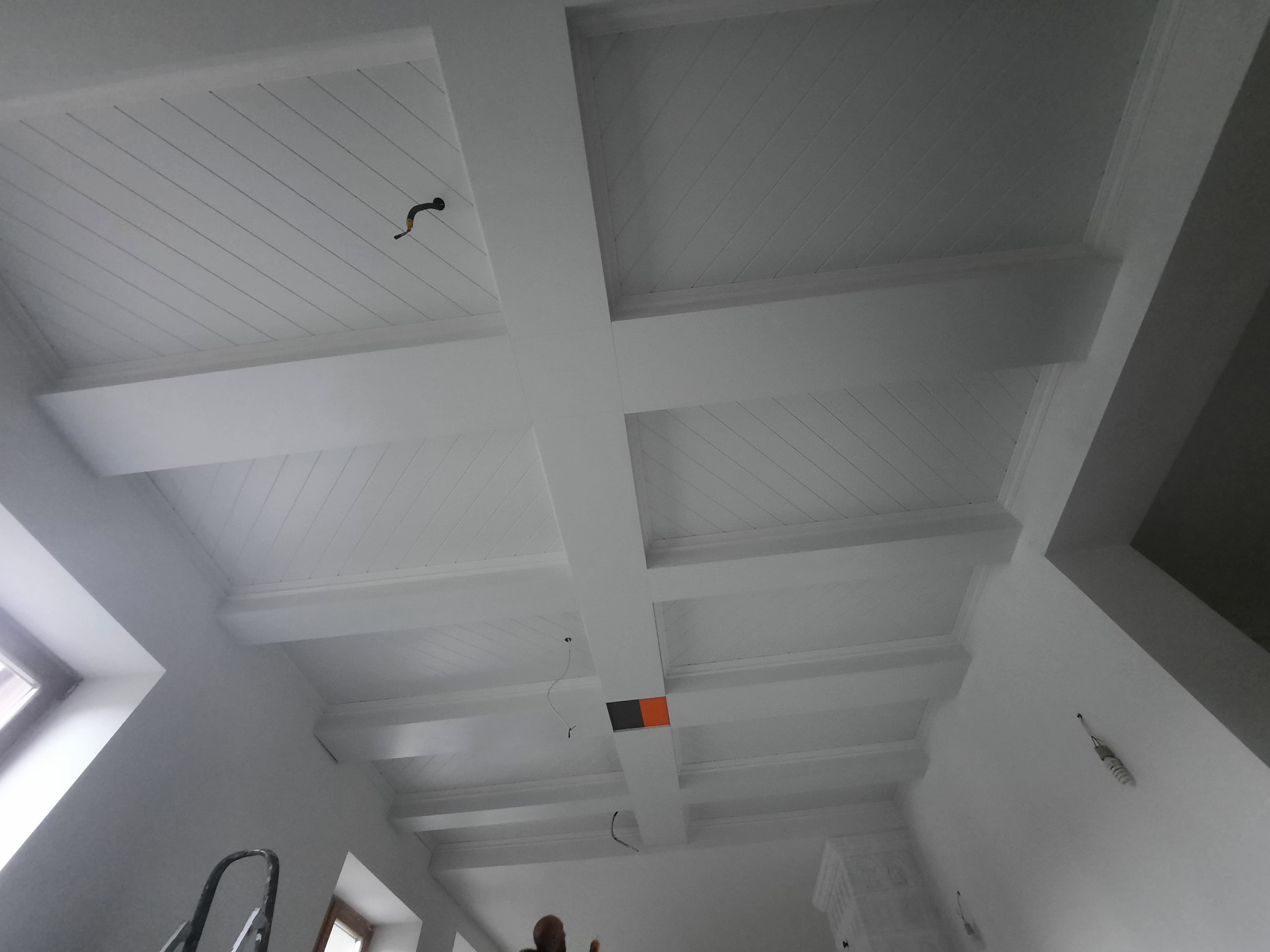 Потолочные панели и фальш-балки из крашеного МДФ - Image 3